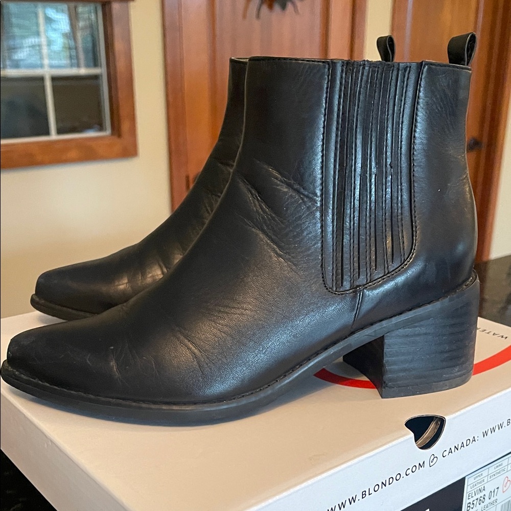 BLONDO WATERPROOF ANKLE BOOTS